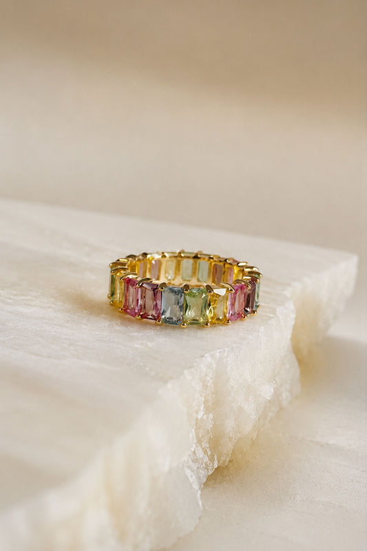 Anillo eternity con circones baguette rainbow