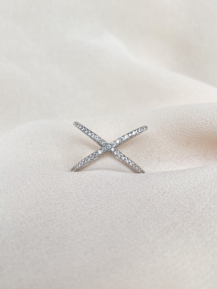 Anillo X con circones