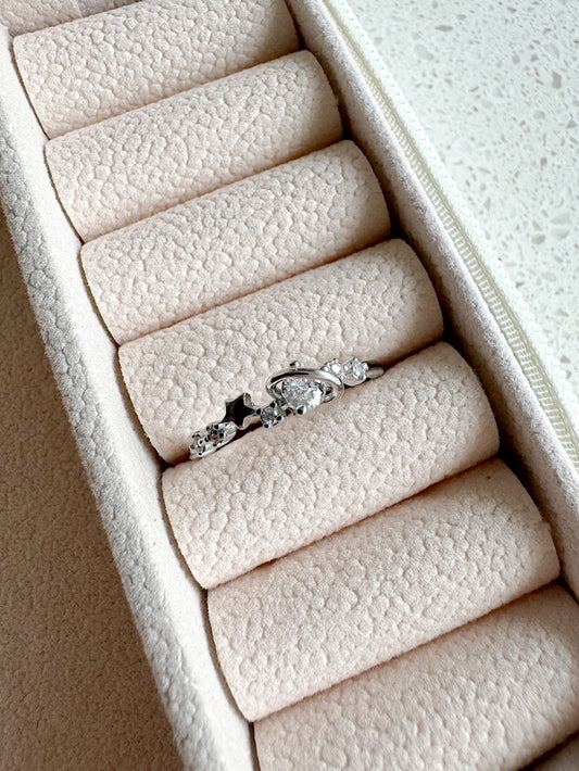 Anillo planeta con circones