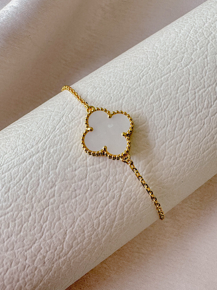 Pulsera cadena dije trébol