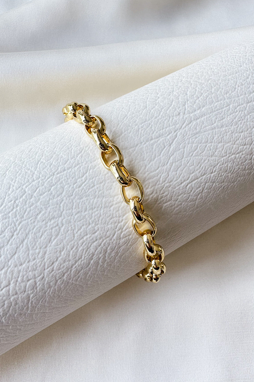 Pulsera rolo delgada