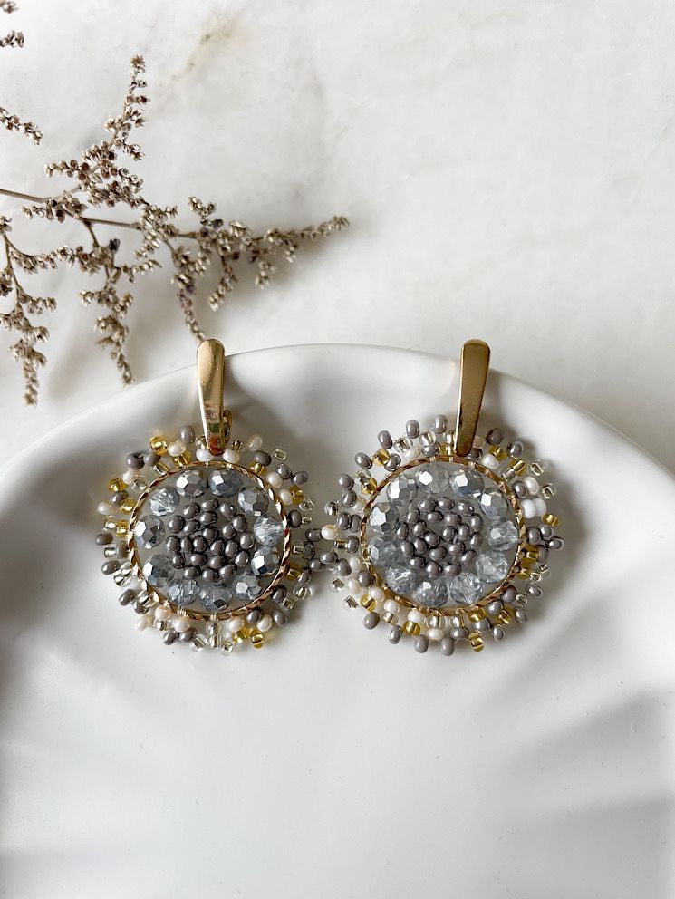 Aretes círculo tejido con muranos y mostacillas chico