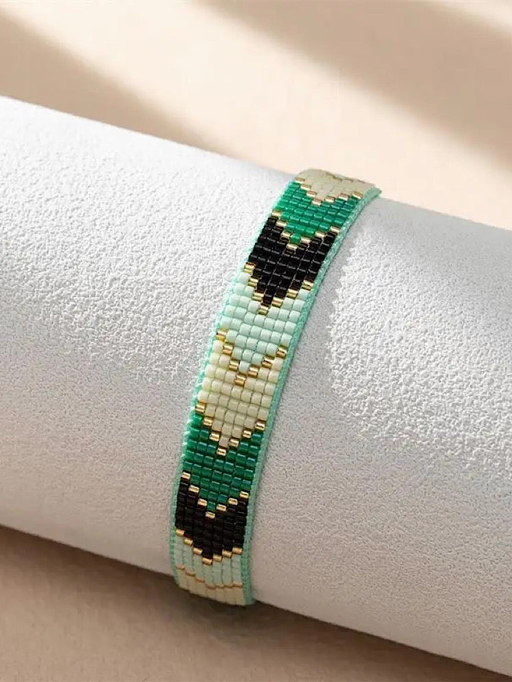 Pulsera tejida miyuki 7 filas tonos verdes A