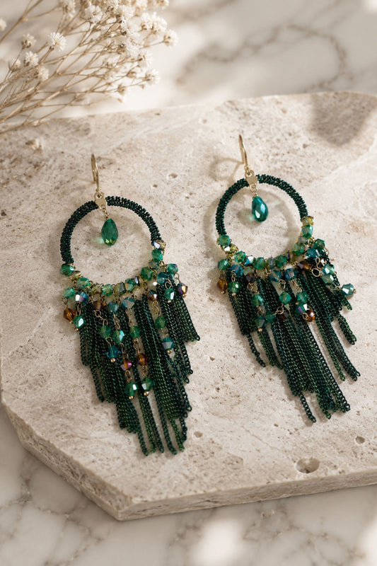 Aretes turcos argolla con cadenas colgando