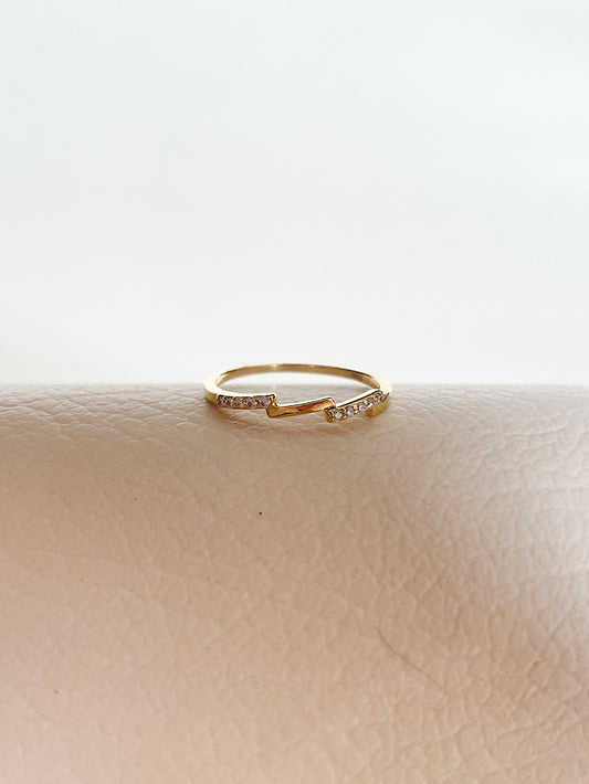 Anillo 3 líneas con circones intercalados