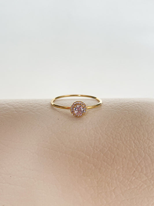 Anillo circón con circones alrededor