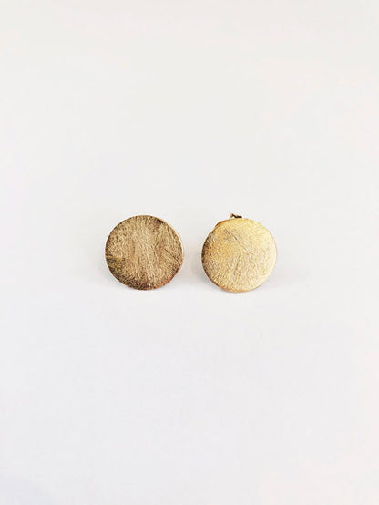 Aretes pegados círculo satinado