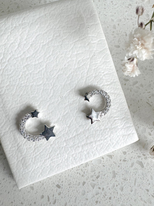 Aretes pegados C con estrellas