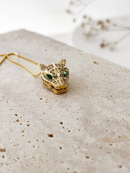 Cadena con dije leopardo