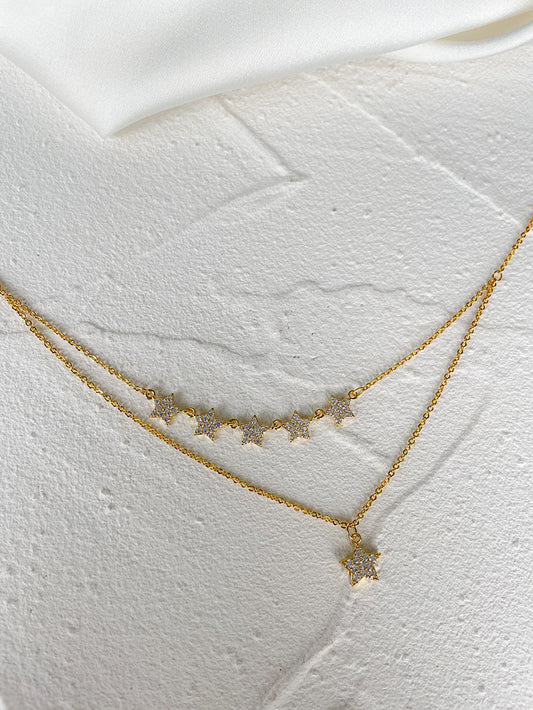 Collar doble estrellas