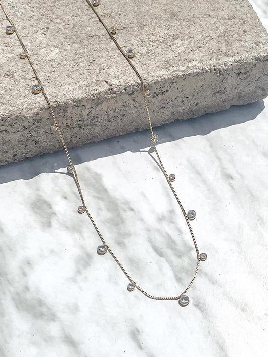 Collar largo con circones