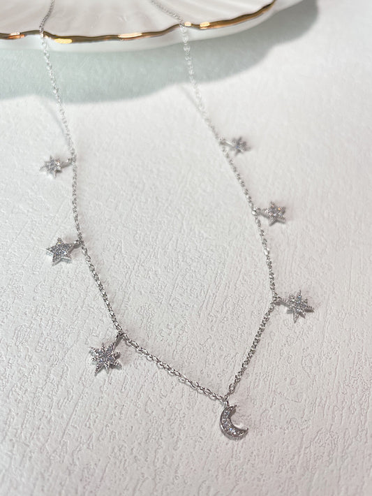Collar luna y estrellas con circones