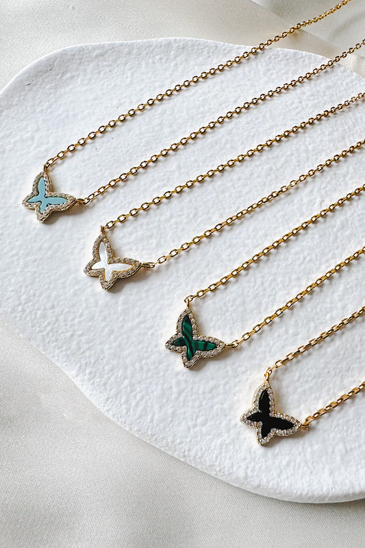 Collar mariposa
