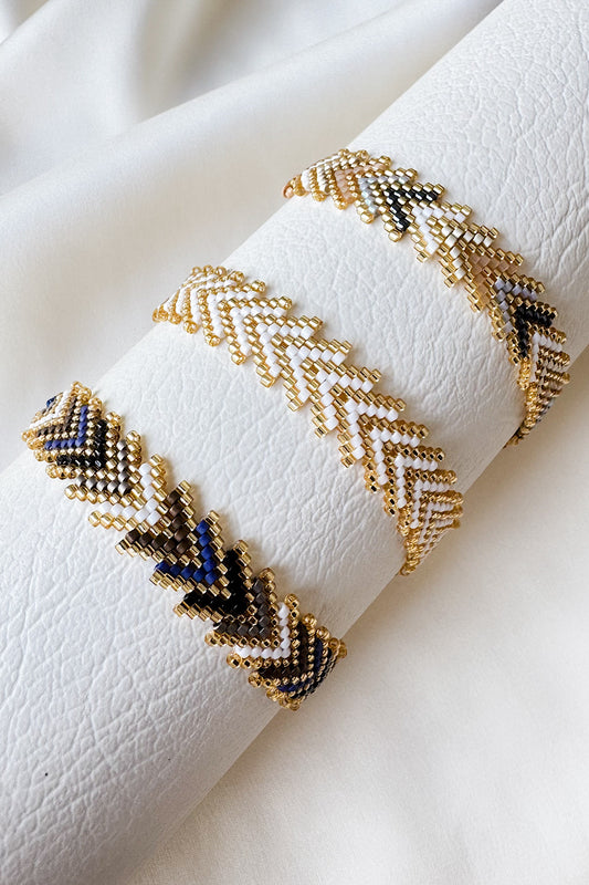Pulsera tejida miyuki triángulos
