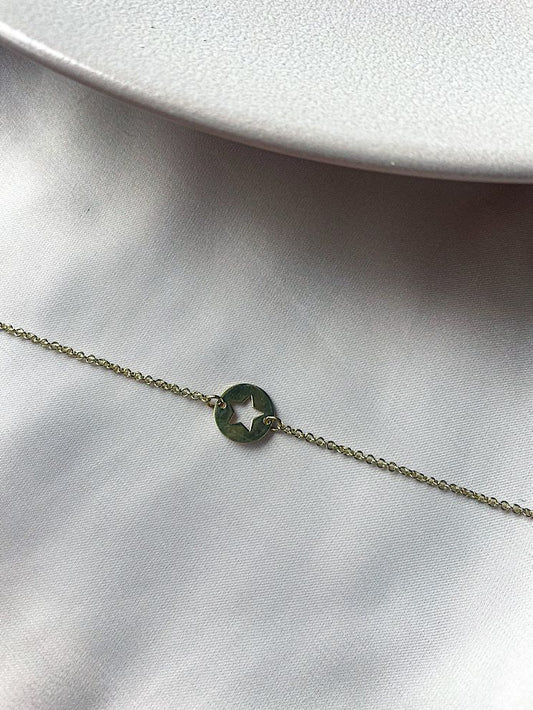 Pulsera cadena con dije plaquita y estrella calada