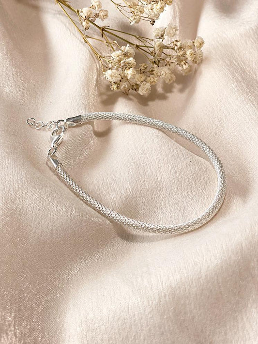 Pulsera tubo tejida