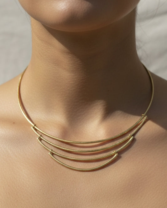 Collar tubo satinado 4 caídas